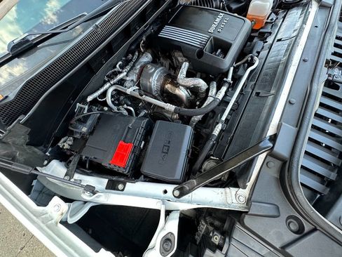 Used 2021 Chevrolet Silverado 1500 High Country w/ Technology Package image 35