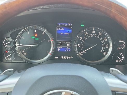 Used 2016 Lexus LX 570 4WD w/ Luxury Package image 20