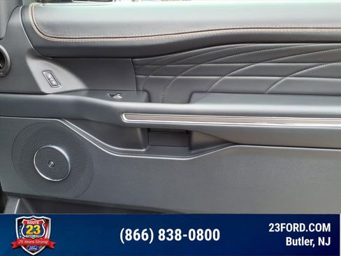 Certified 2023 Ford Expedition Platinum AWD/4WD image 9
