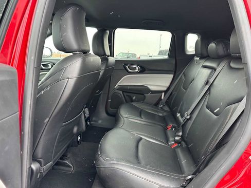 Used 2024 Jeep Compass Limited image 16