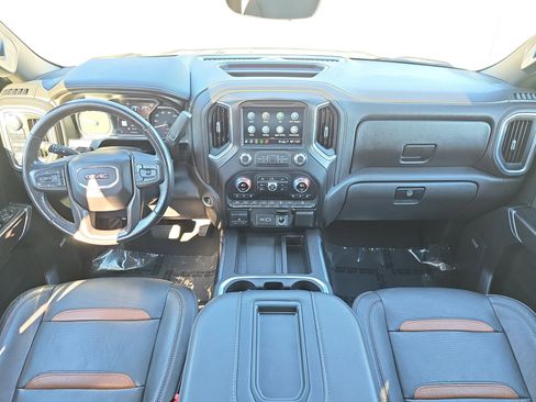 Used 2021 GMC Sierra 1500 AT4 w/ AT4 Premium Package image 9