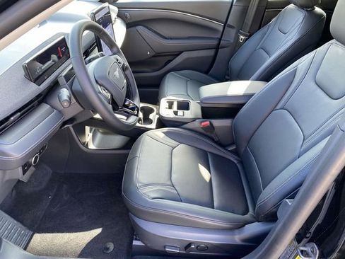 New 2025 Ford Mustang Mach-E Premium image 12