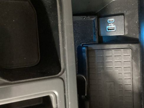 Used 2021 Ford F150 Platinum image 33