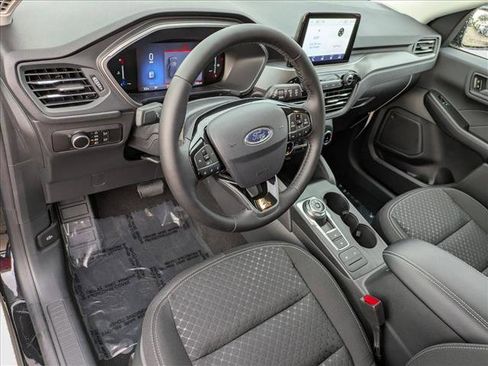 New 2025 Ford Escape Active w/ Cold Weather Package image 3