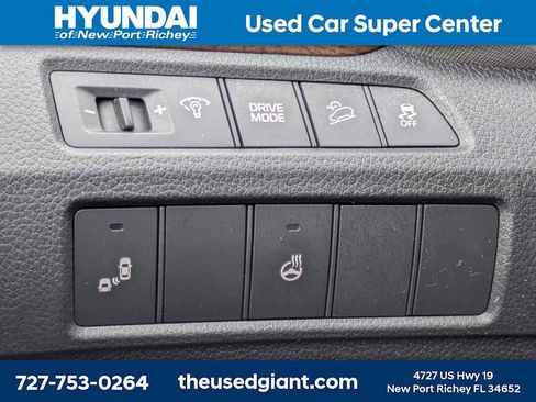 Used 2018 Hyundai Santa Fe Sport w/ 2.4L Tech Package 04 image 32