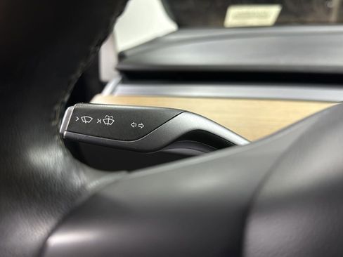 Used 2020 Tesla Model 3 Long Range AWD/4WD image 19