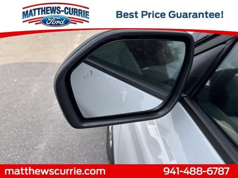 New 2026 Ford Explorer Active w/ Active Comfort Package image 8