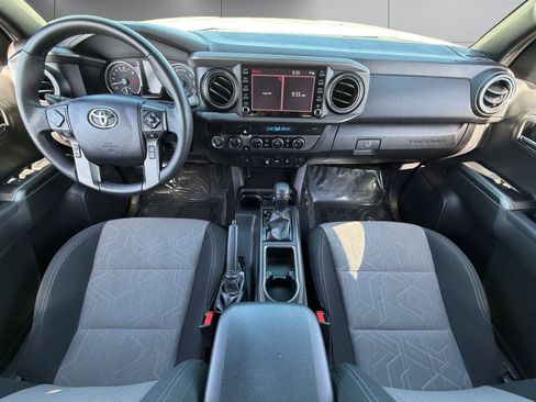 Used 2023 Toyota Tacoma TRD Off-Road AWD/4WD image 12