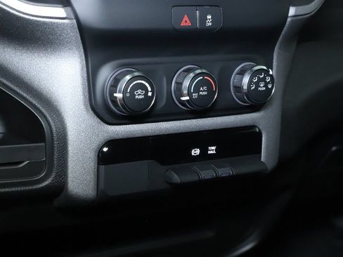 Used 2024 RAM 3500 Tradesman w/ Chrome Appearance Group AWD/4WD image 25