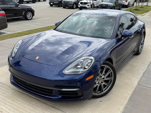 Used 2020 Porsche Panamera 4 AWD/4WD image 4