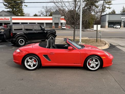 Used 2005 Porsche Boxster S image 8