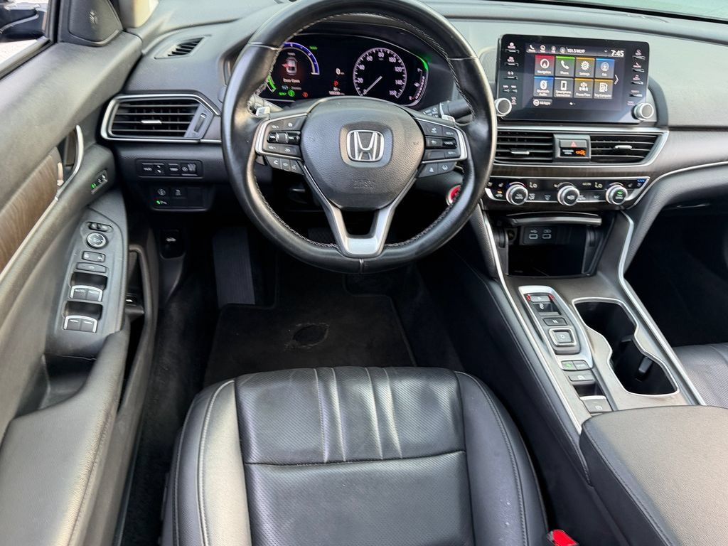 Used 2022 Honda Accord Touring image 13