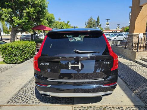 Used 2016 Volvo XC90 T6 Inscription w/ Vision Package image 6