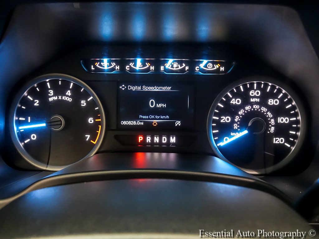 Used 2018 Ford F150 XLT w/ Equipment Group 302A Luxury AWD/4WD image 13
