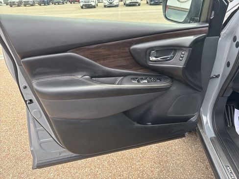 Used 2023 Nissan Murano Platinum w/ Cargo Package AWD/4WD image 10