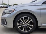 Used 2023 Volkswagen Jetta Sport image 5