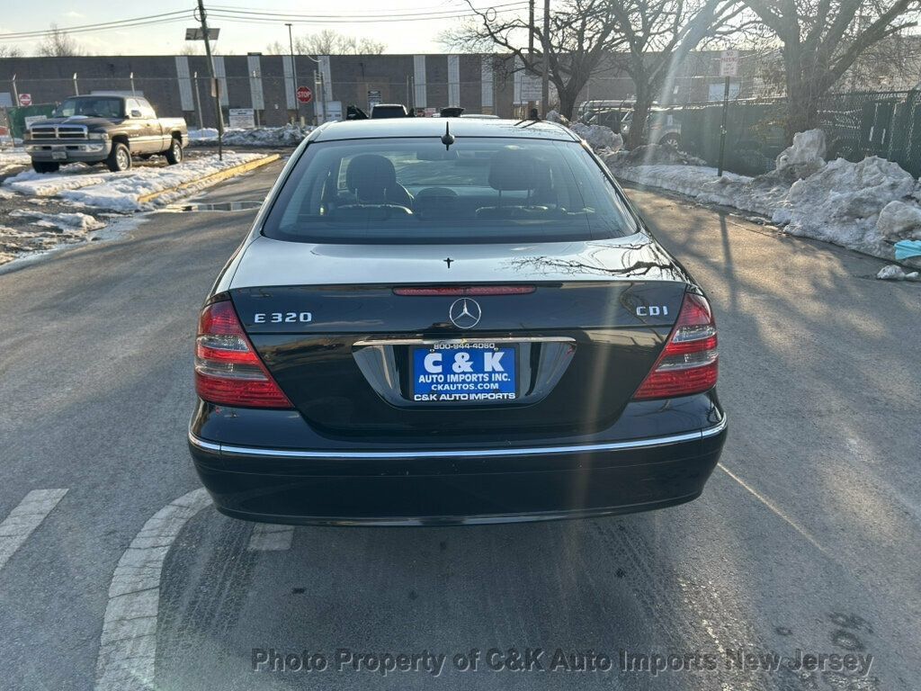 Used 2006 Mercedes-Benz E 320 CDI Sedan image 13