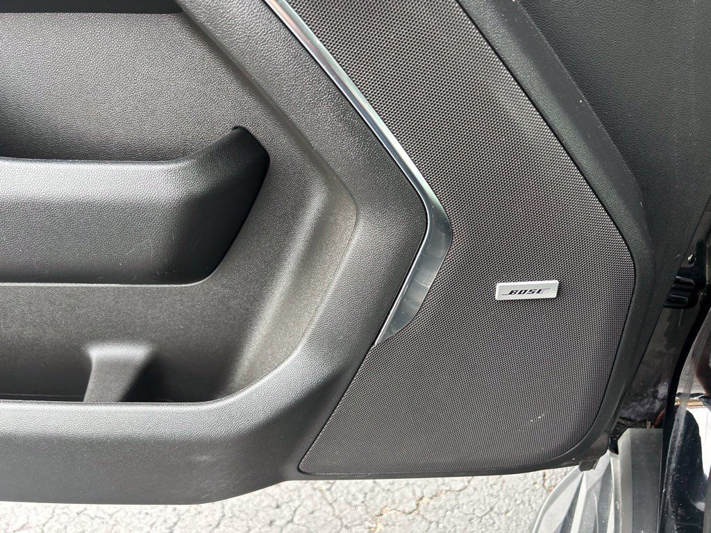 Used 2024 Chevrolet Suburban LT AWD/4WD image 15