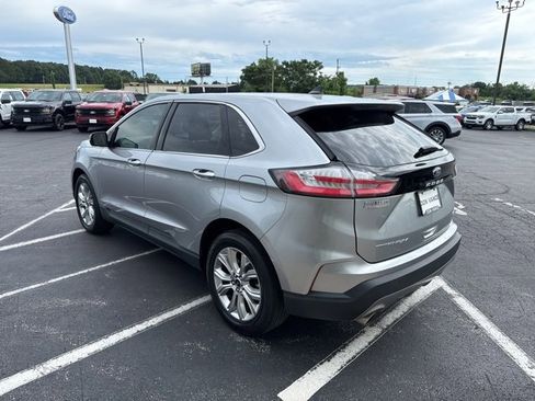 Used 2024 Ford Edge Titanium image 4