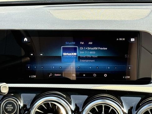 Used 2023 Mercedes-Benz CLA 250 4MATIC image 14