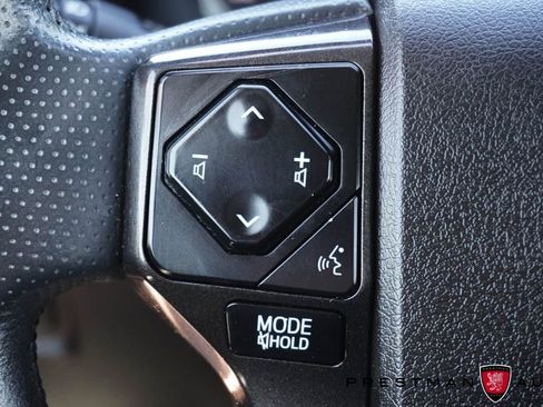 Used 2023 Toyota 4Runner TRD Off-Road Premium w/ Moonroof Package AWD/4WD image 23