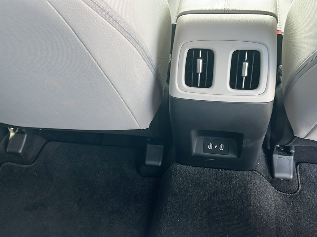Certified 2025 Hyundai Tucson SEL FWD image 13