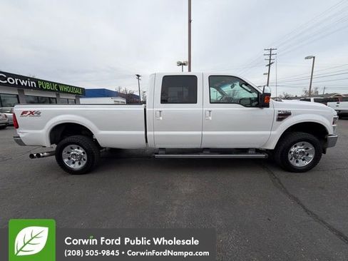 Used 2010 Ford F350 Lariat image 4