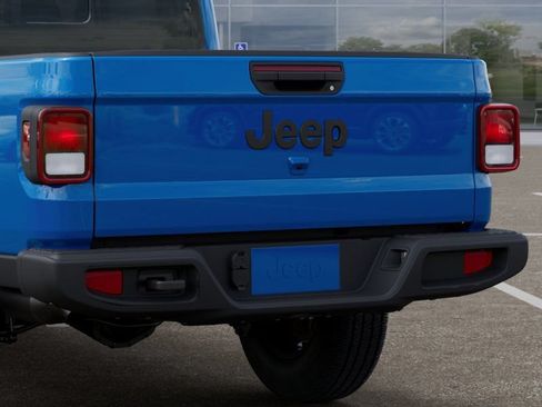 New 2026 Jeep Gladiator Sport AWD/4WD image 13