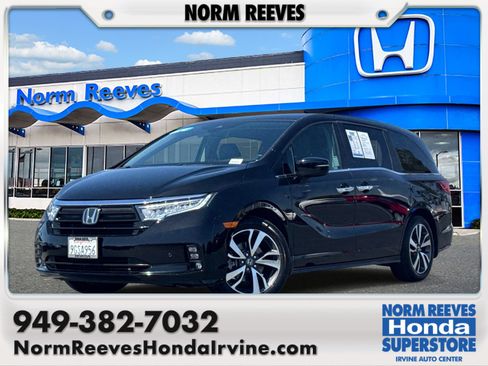 Used 2023 Honda Odyssey Touring image 1