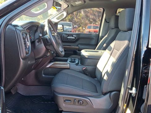 Used 2022 Chevrolet Silverado 1500 LT Trail Boss w/ Bed Protection Package image 15