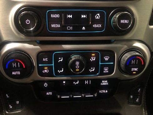 Used 2020 GMC Yukon SLT image 21