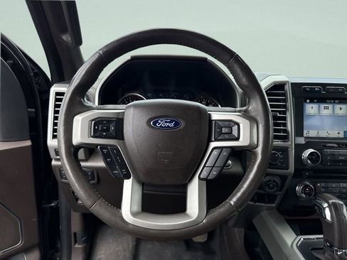 Used 2018 Ford F150 King Ranch w/ Equipment Group 601A Luxury AWD/4WD image 39