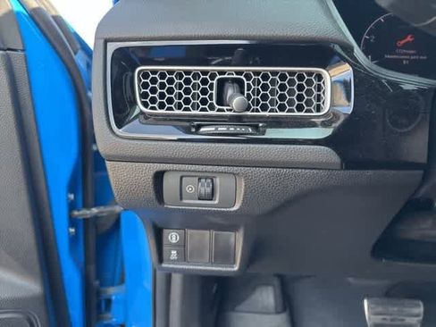 Used 2022 Honda Civic Sport image 10