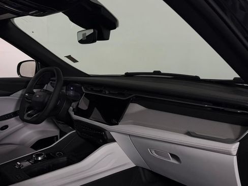 New 2026 Jeep Cherokee Limited AWD/4WD image 32
