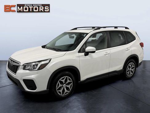 Used 2019 Subaru Forester Premium w/ Popular Package #1 AWD/4WD image 1