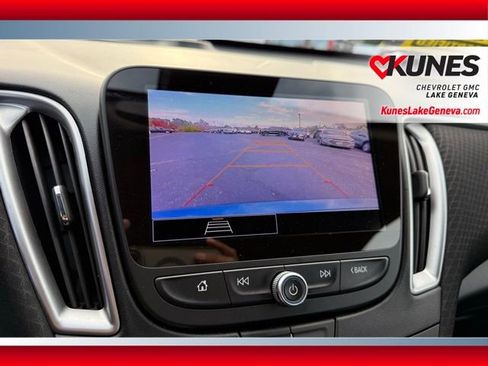 Used 2024 Chevrolet Malibu LT image 29