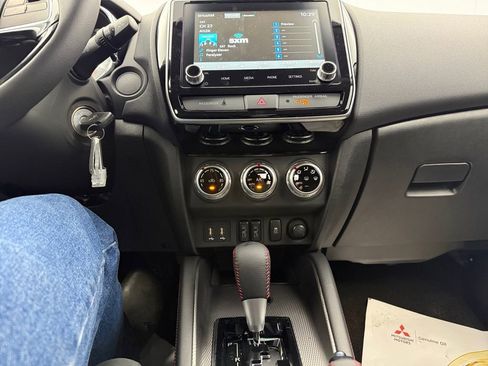 New 2026 Mitsubishi Outlander Sport LE AWD/4WD image 21