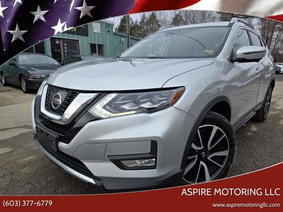 Used 2017 Nissan Rogue SL w/ SL Premium Package