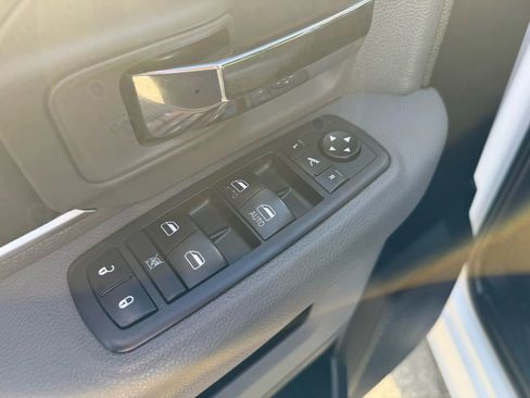 Used 2018 RAM 1500 Big Horn image 14