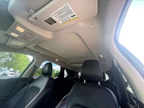 Used 2022 Ford Escape SEL w/ SEL Stealth AWD Package image 7