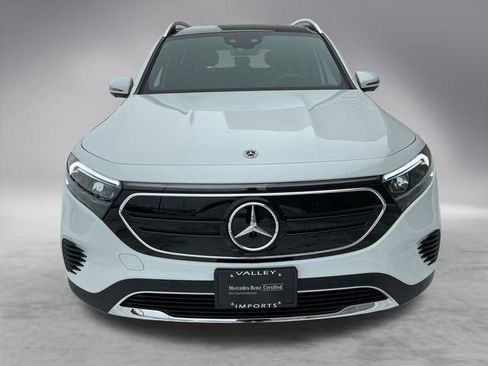 Used 2023 Mercedes-Benz EQB 300 4MATIC image 10