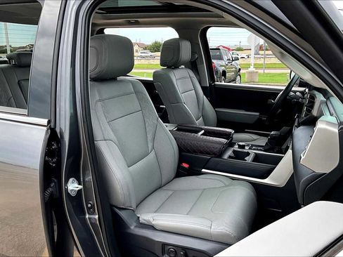Used 2023 Toyota Tundra Limited w/ TRD Off-Road Package AWD/4WD image 9