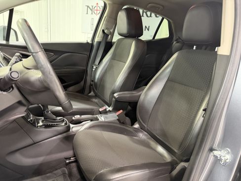 Used 2019 Buick Encore Preferred FWD image 9