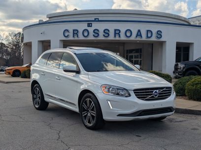 Used 2016 Volvo XC60 T6 w/ Proximity Package
