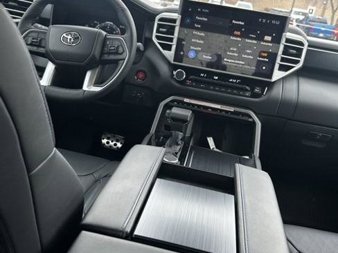 Used 2025 Toyota Tundra Platinum image 27