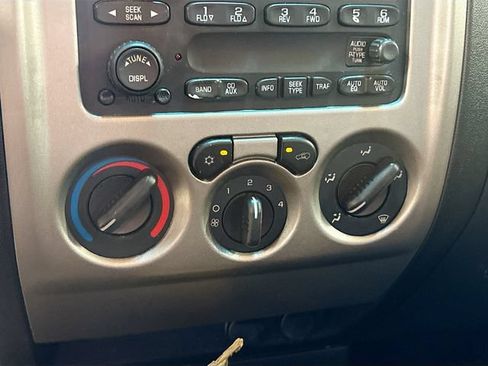 Used 2012 Chevrolet Colorado LT AWD/4WD image 14