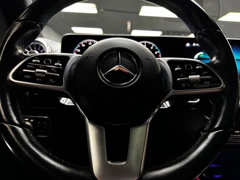 Used 2021 Mercedes-Benz GLA 250 image 23