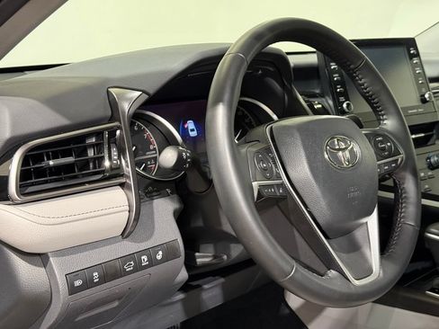 Certified 2023 Toyota Camry XLE w/ Cold Weather Package AWD/4WD image 16