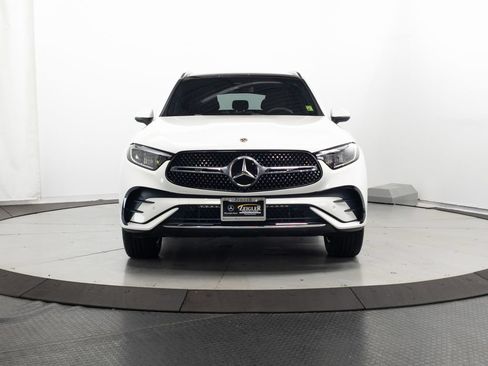 Certified 2026 Mercedes-Benz GLC 300 4MATIC image 2