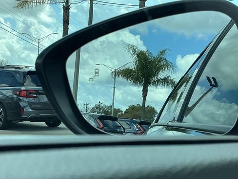 Certified 2023 Honda Accord EX image 32